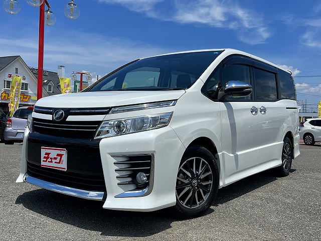 トヨタ ヴォクシー
