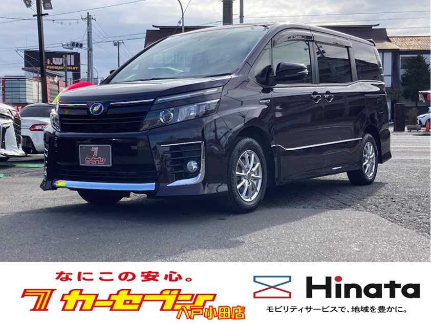 トヨタ ヴォクシー　ハイブリッド