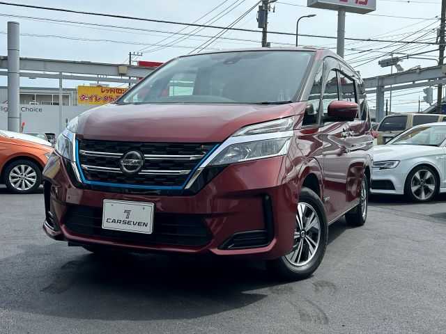 日産 セレナ