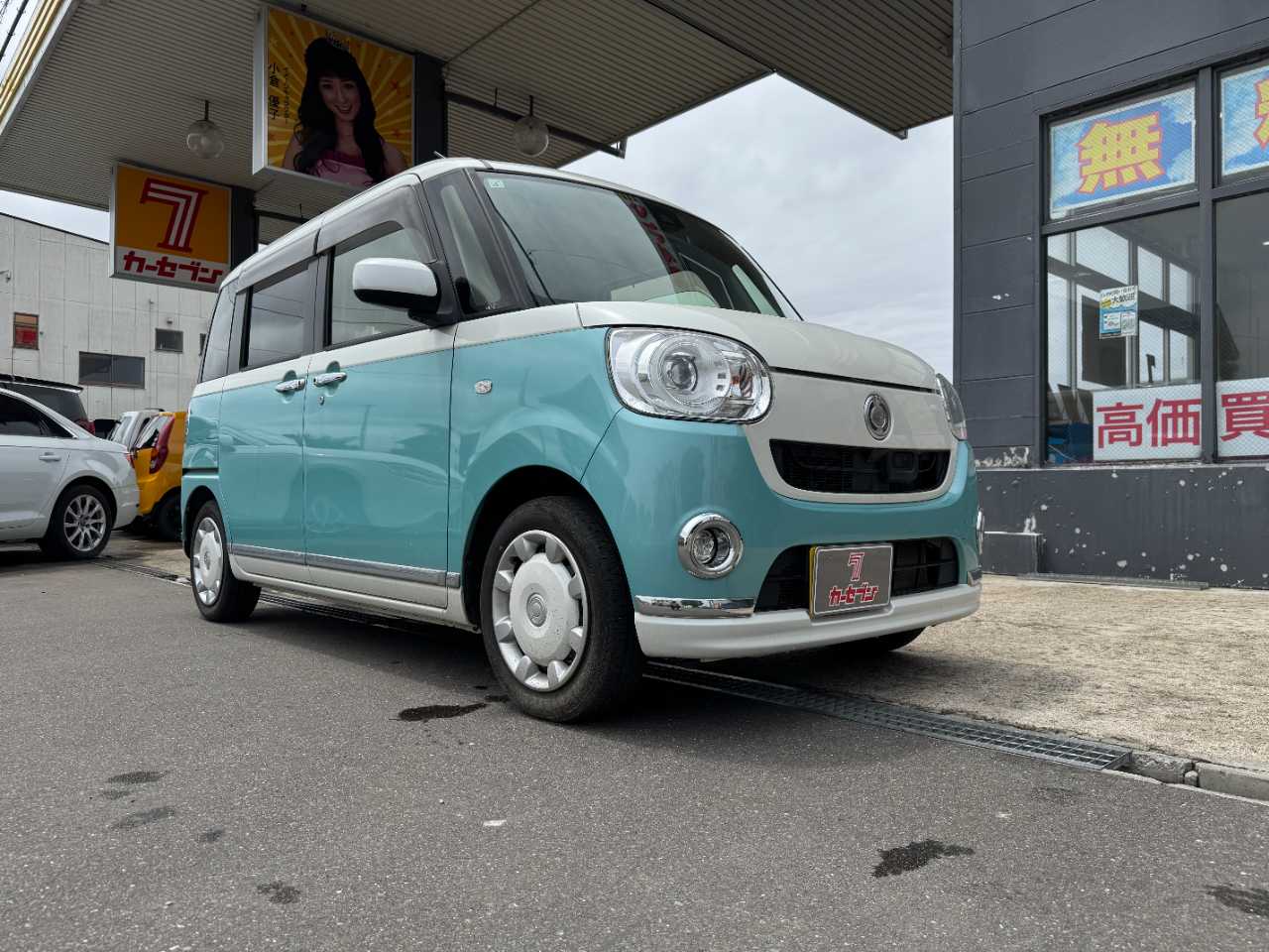 ダイハツ ムーヴ　キャンバス