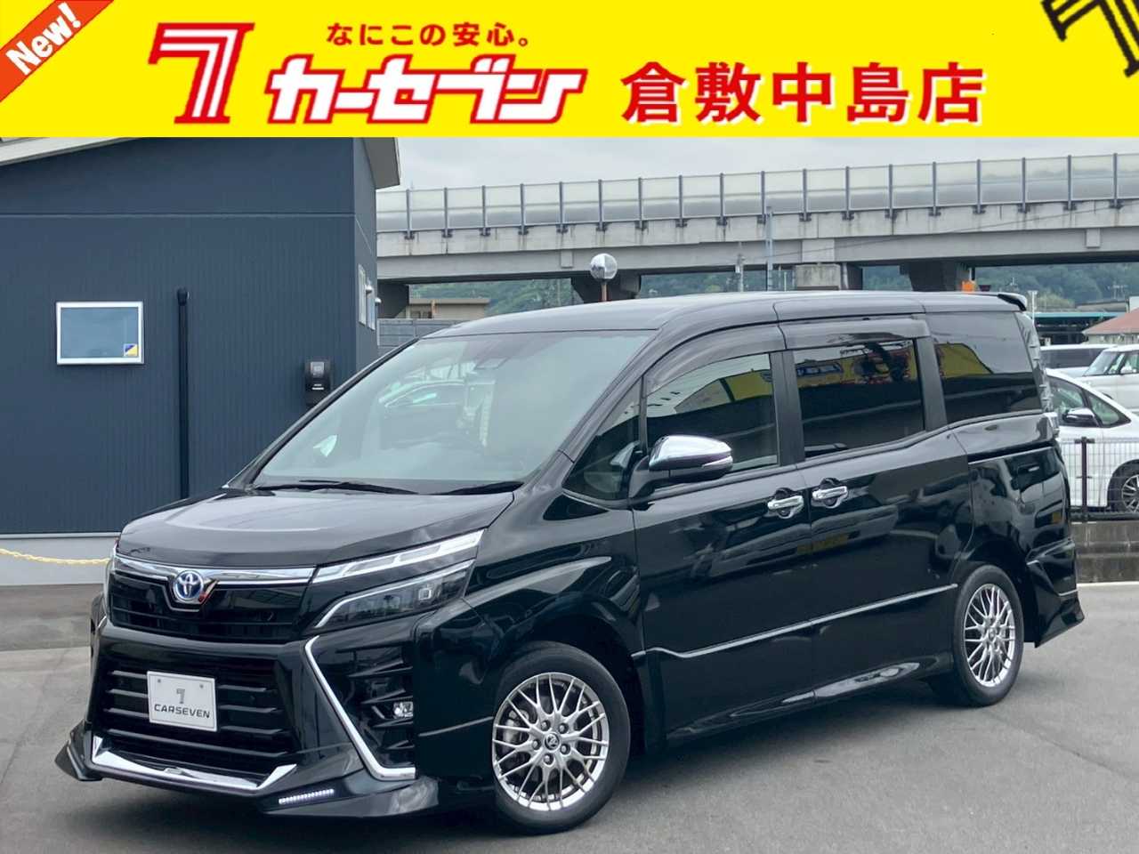 トヨタ ヴォクシー　ハイブリッド