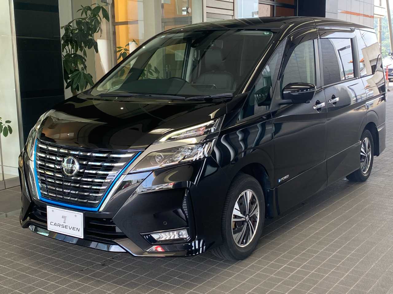 日産 セレナ
