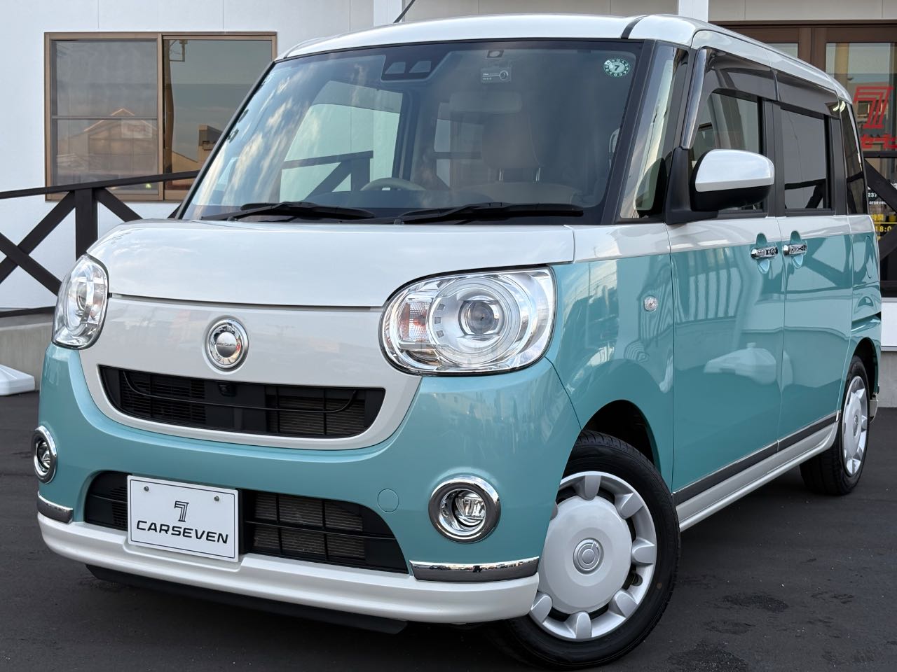 ダイハツ ムーヴ　キャンバス