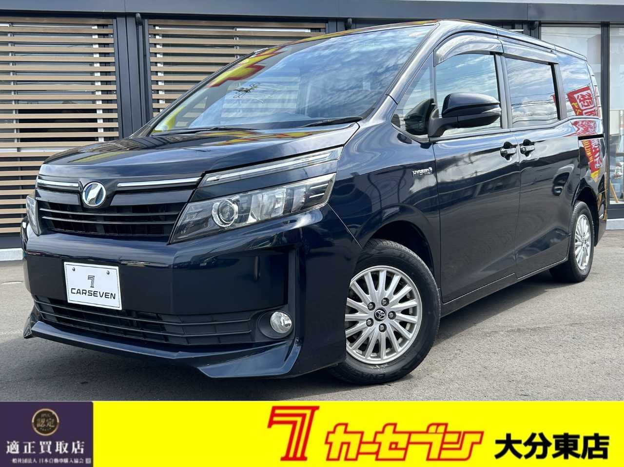 トヨタ ヴォクシー　ハイブリッド