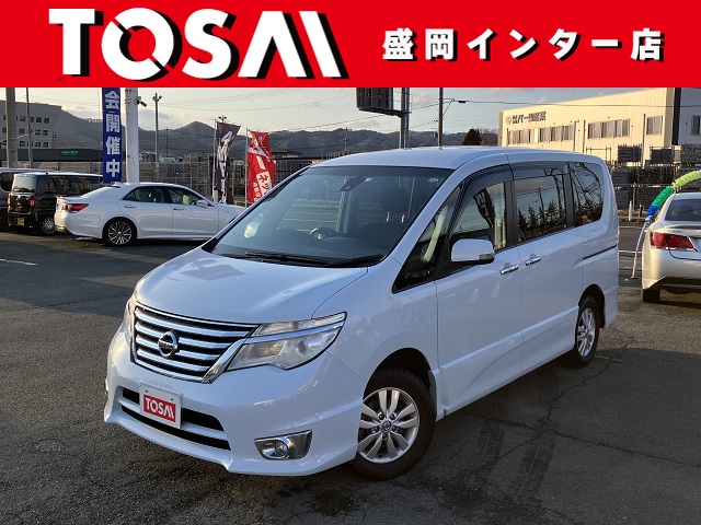 日産 セレナ