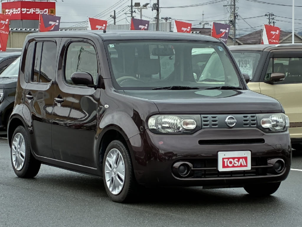 日産 キューブ