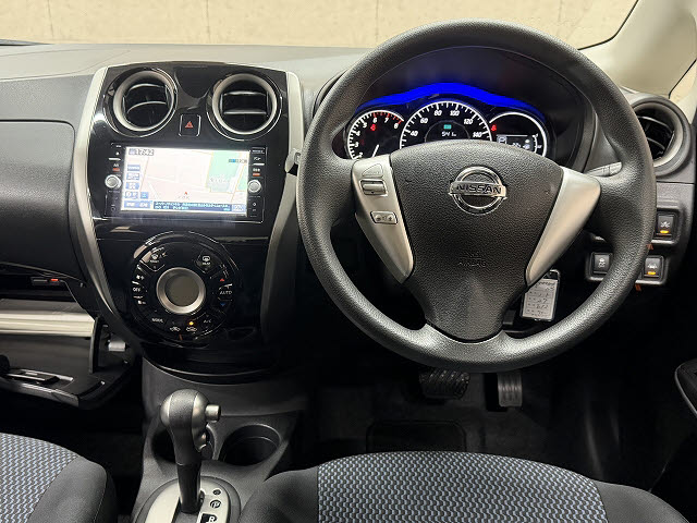 日産 ノート　ＨＢ