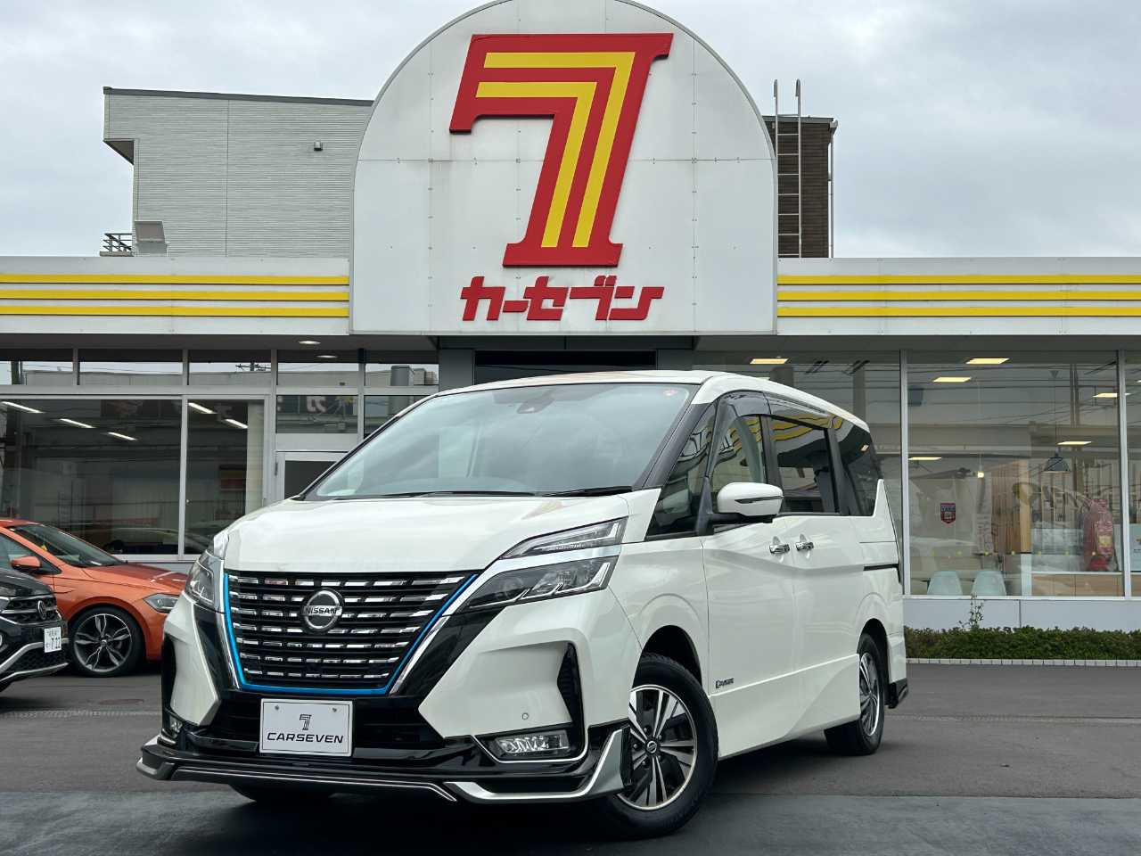 日産 セレナ