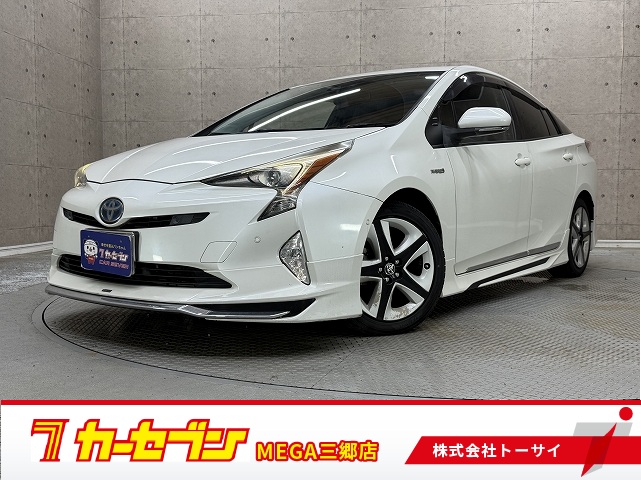 トヨタ プリウス