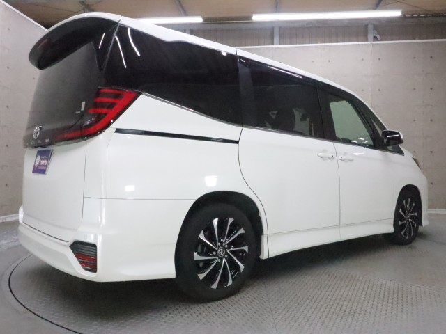 トヨタ ノア