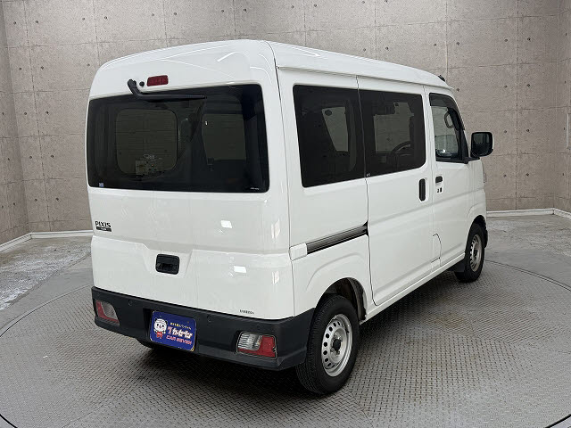 トヨタ ピクシスバン
