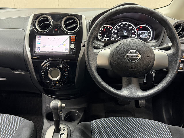 日産 ノート　ＨＢ