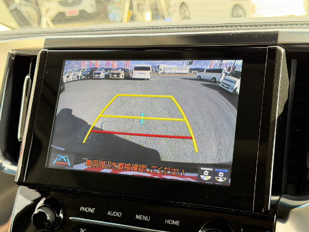 トヨタ アルファード　ハイブリッド