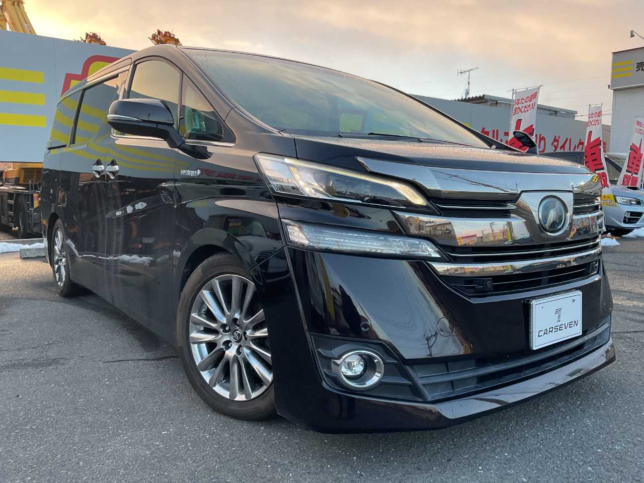 トヨタ ヴェルファイア　ハイブリッド