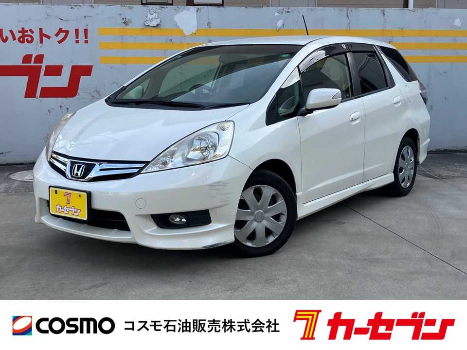 ホンダ フィット　シャトル