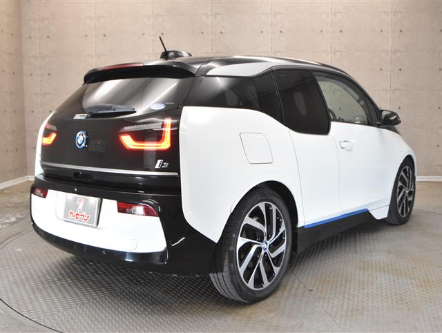 ＢＭＷ ｉ３ ＢＭＷ ＢＭＷ ｉ３ ｽｲｰﾄﾚﾝｼﾞｴｸｽﾃﾝﾀﾞｰ 2019年式 49,100km
