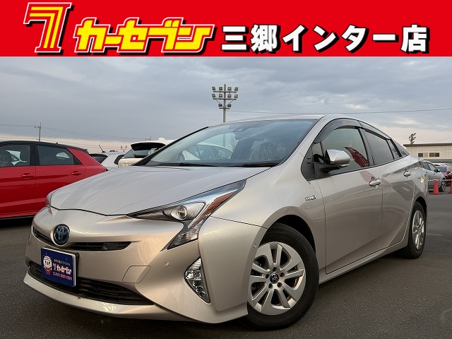 トヨタ プリウス