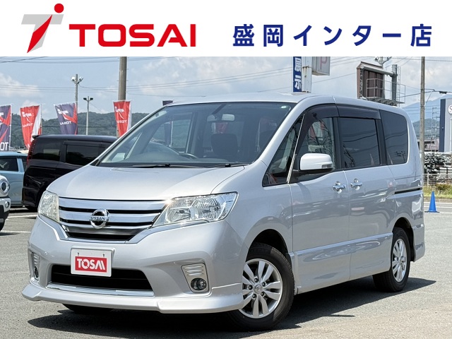 日産 セレナ