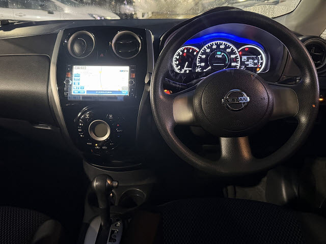 日産 ノート　ＨＢ