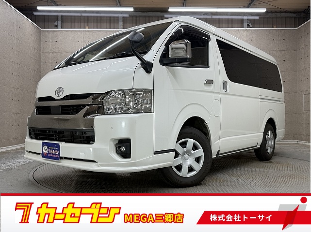 トヨタ ハイエースバン