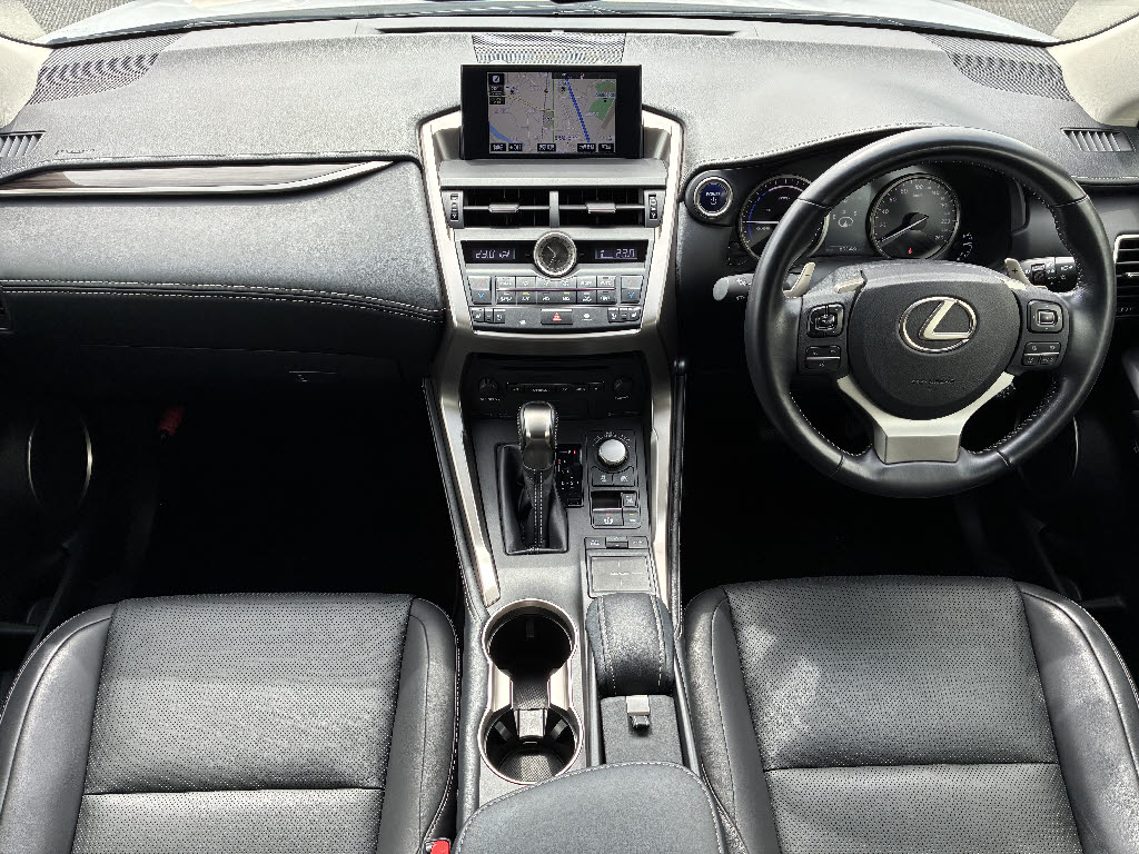 レクサス レクサス　ＮＸ３００ｈ