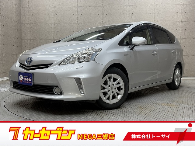 トヨタ プリウス　アルファ
