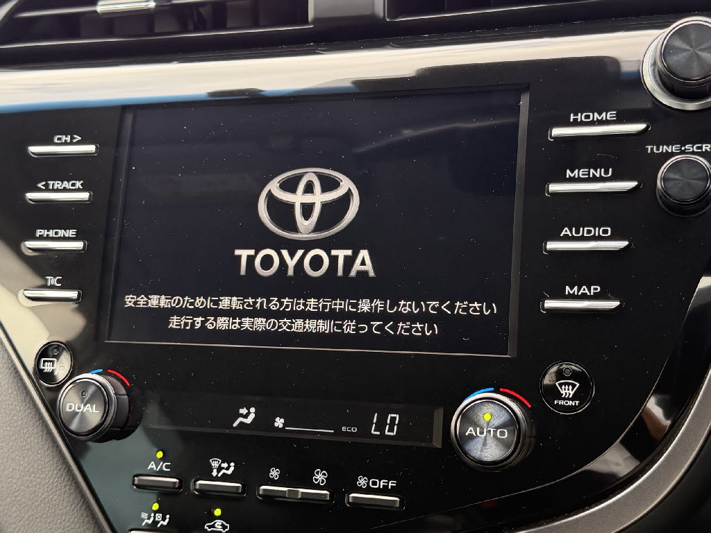 トヨタ カムリ　ハイブリッド