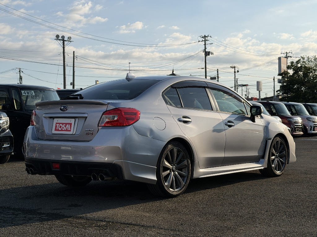 スバル ＷＲＸ　Ｓ４