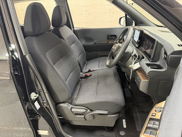 日産 サクラ