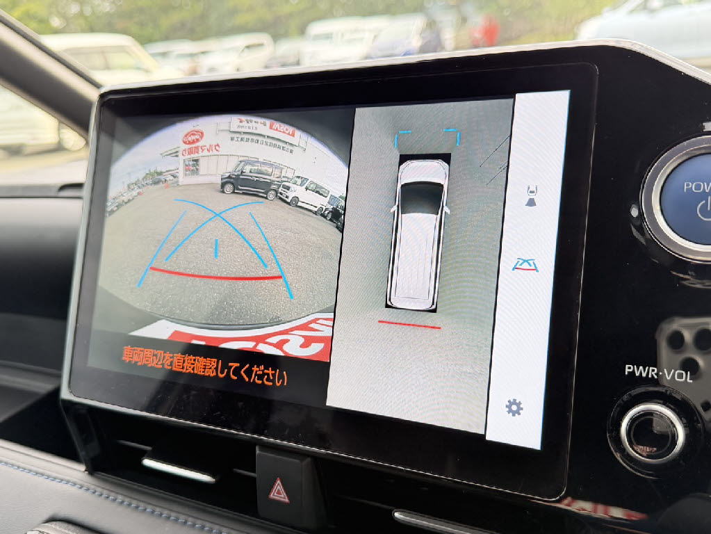 トヨタ ヴォクシー　ハイブリッド