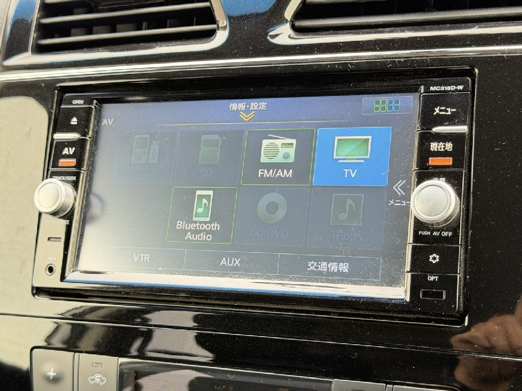 日産 セレナ