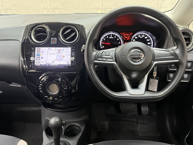日産 ノート　ＨＢ