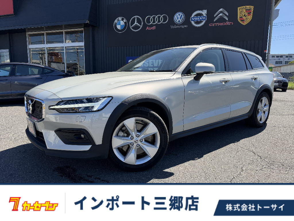 ボルボ ボルボ　Ｖ６０　ＳＵＶ