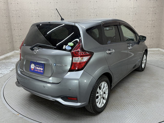 日産 ノート　ＨＢ