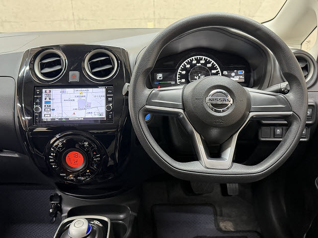 日産 ノート　ＨＢ