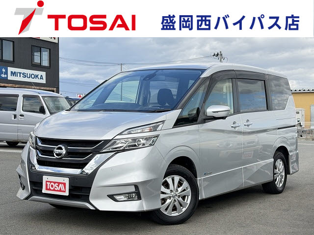 日産 セレナ