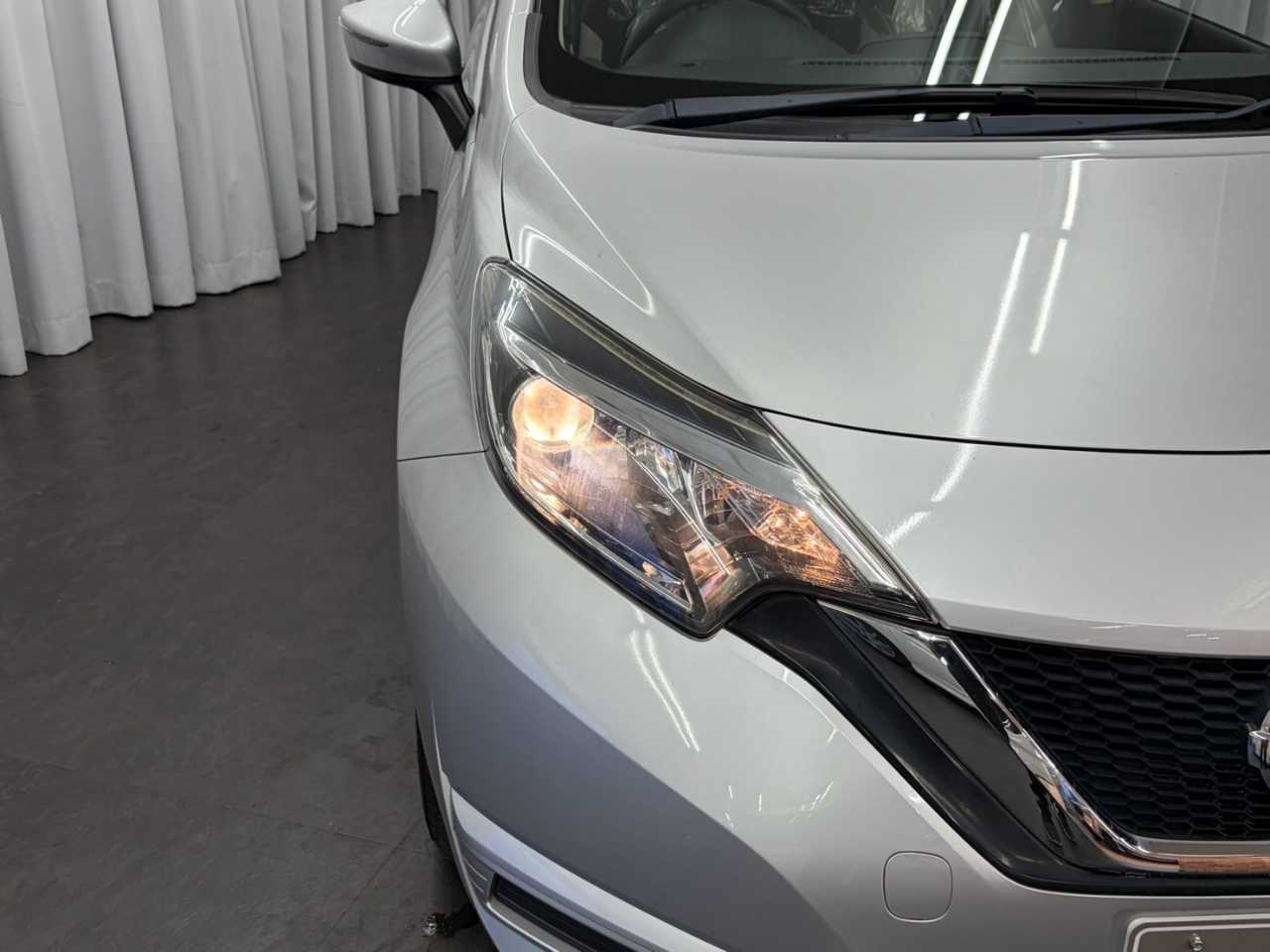 日産 ノート　ＨＢ