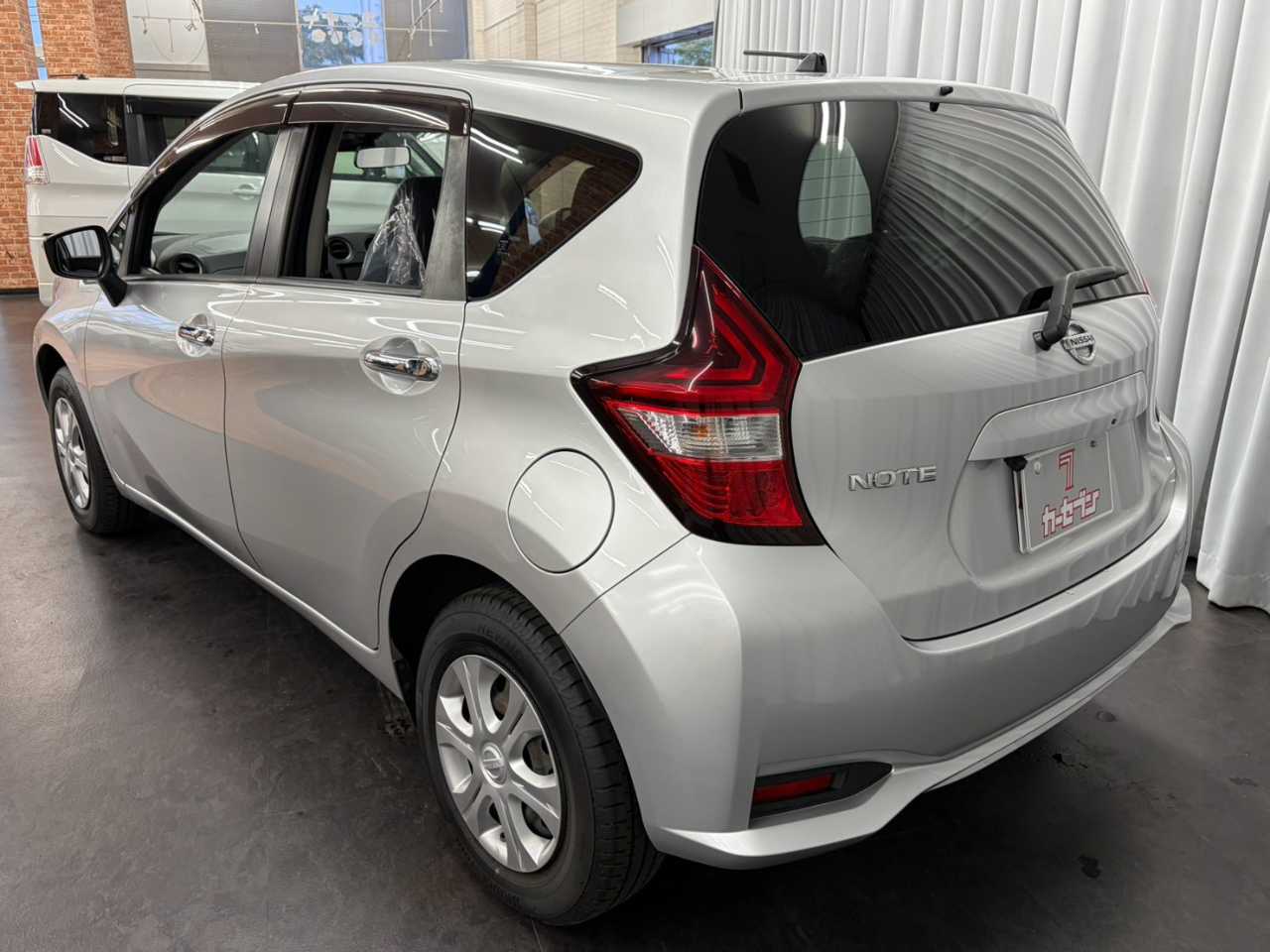 日産 ノート　ＨＢ