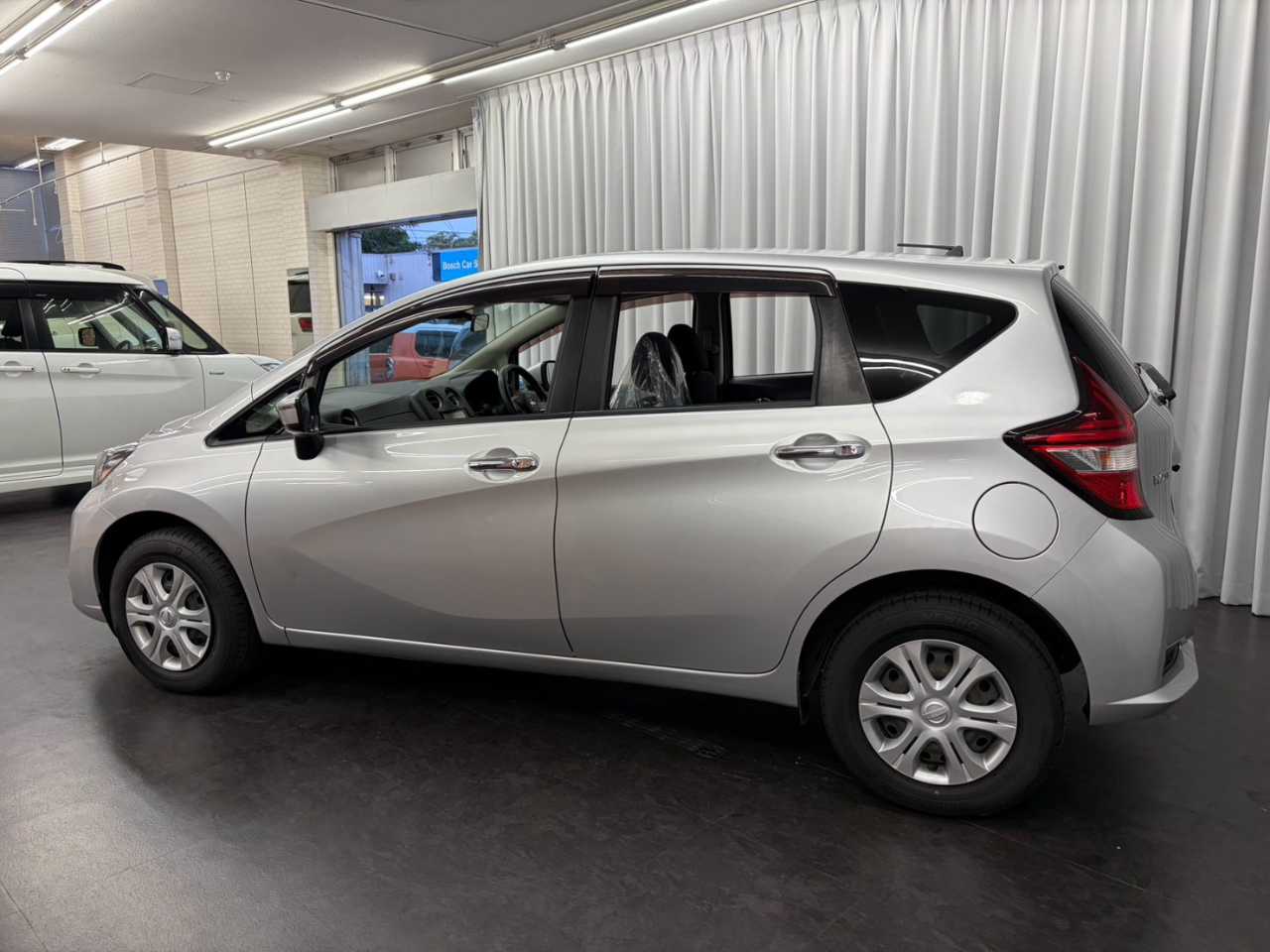 日産 ノート　ＨＢ