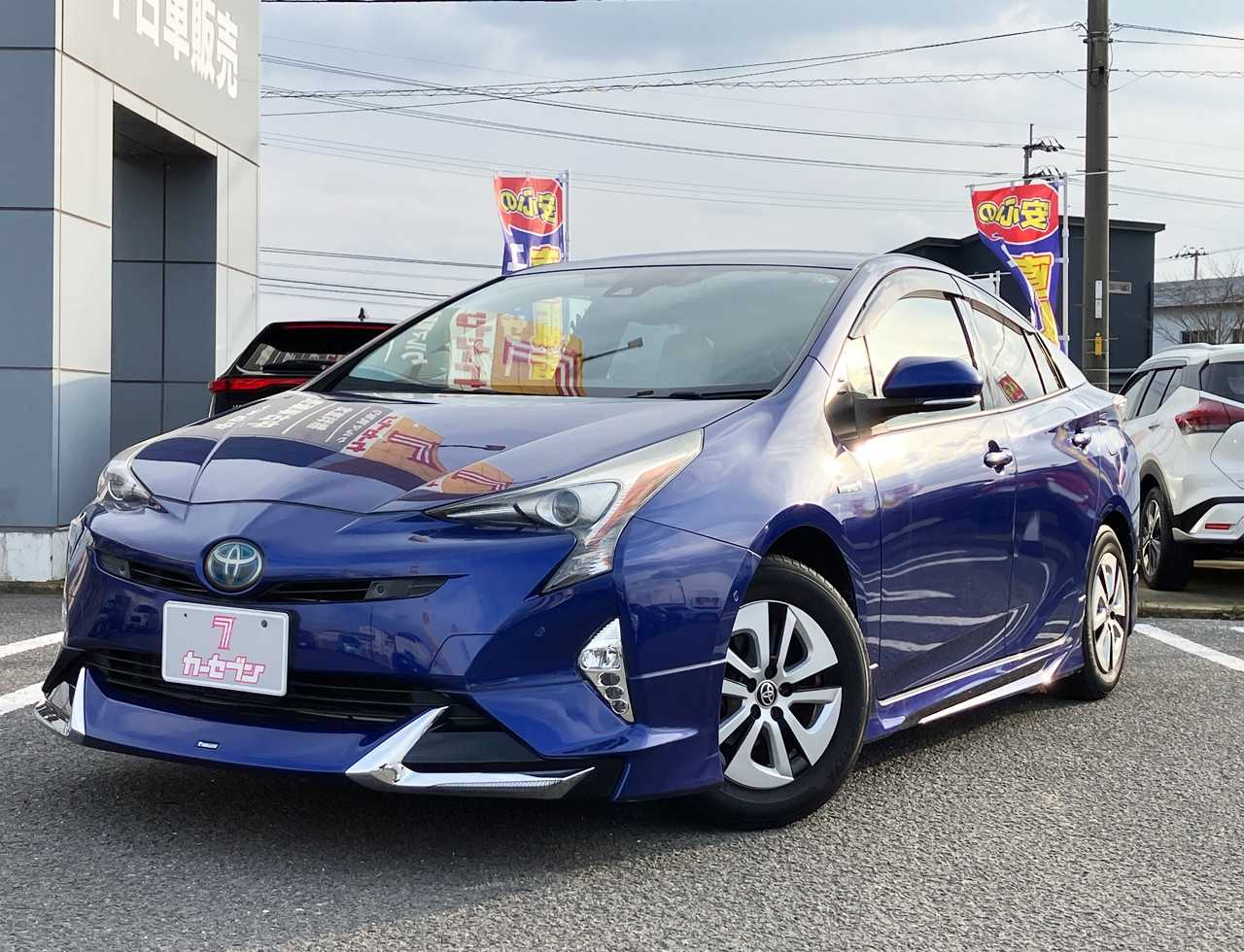 トヨタ プリウス
