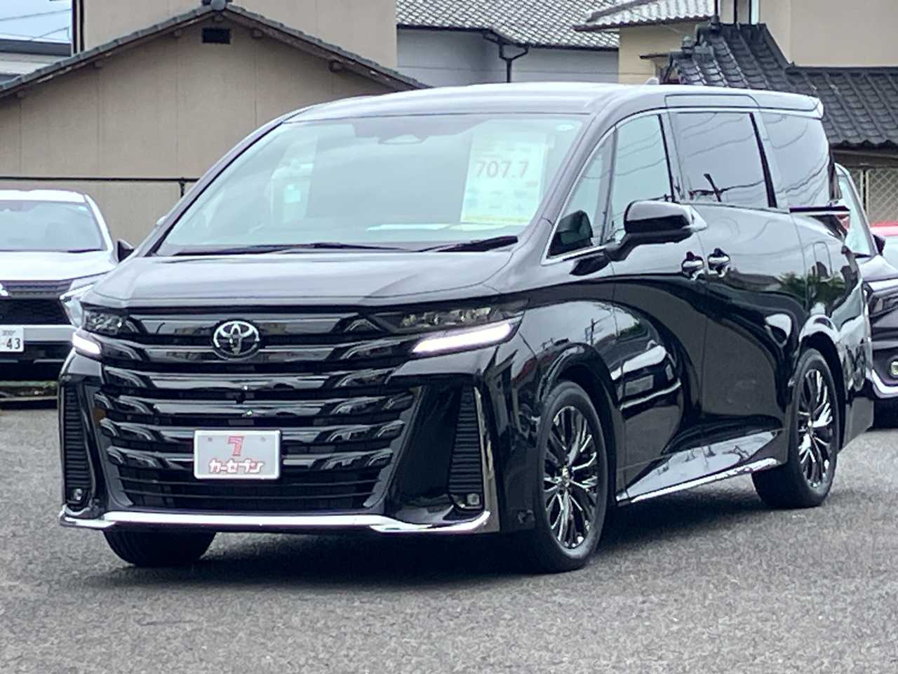 トヨタ ヴェルファイア　ハイブリッド