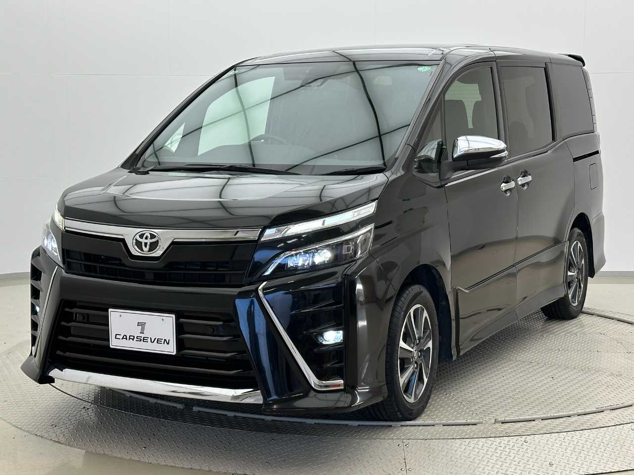トヨタ ヴォクシー