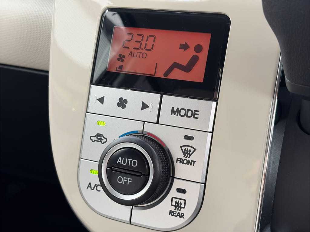ダイハツ ムーヴ　キャンバス