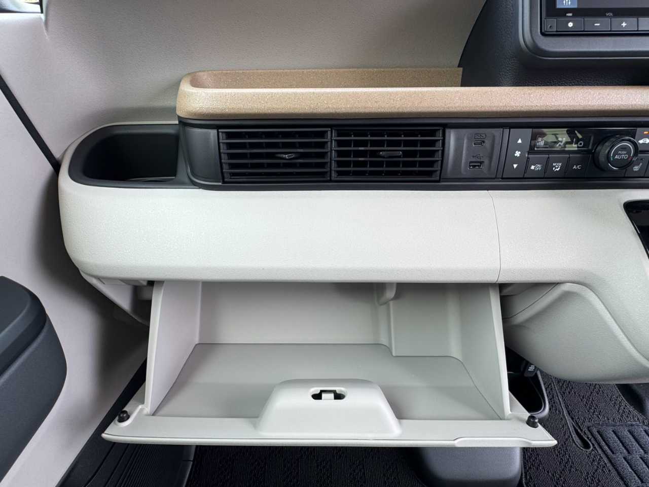 ホンダ Ｎ　ＢＯＸ
