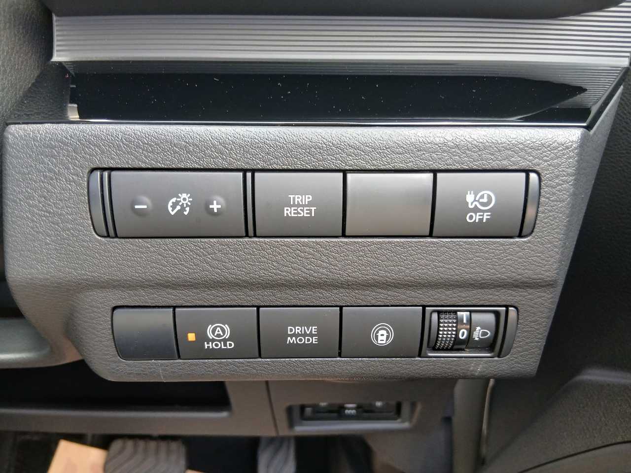 日産 サクラ