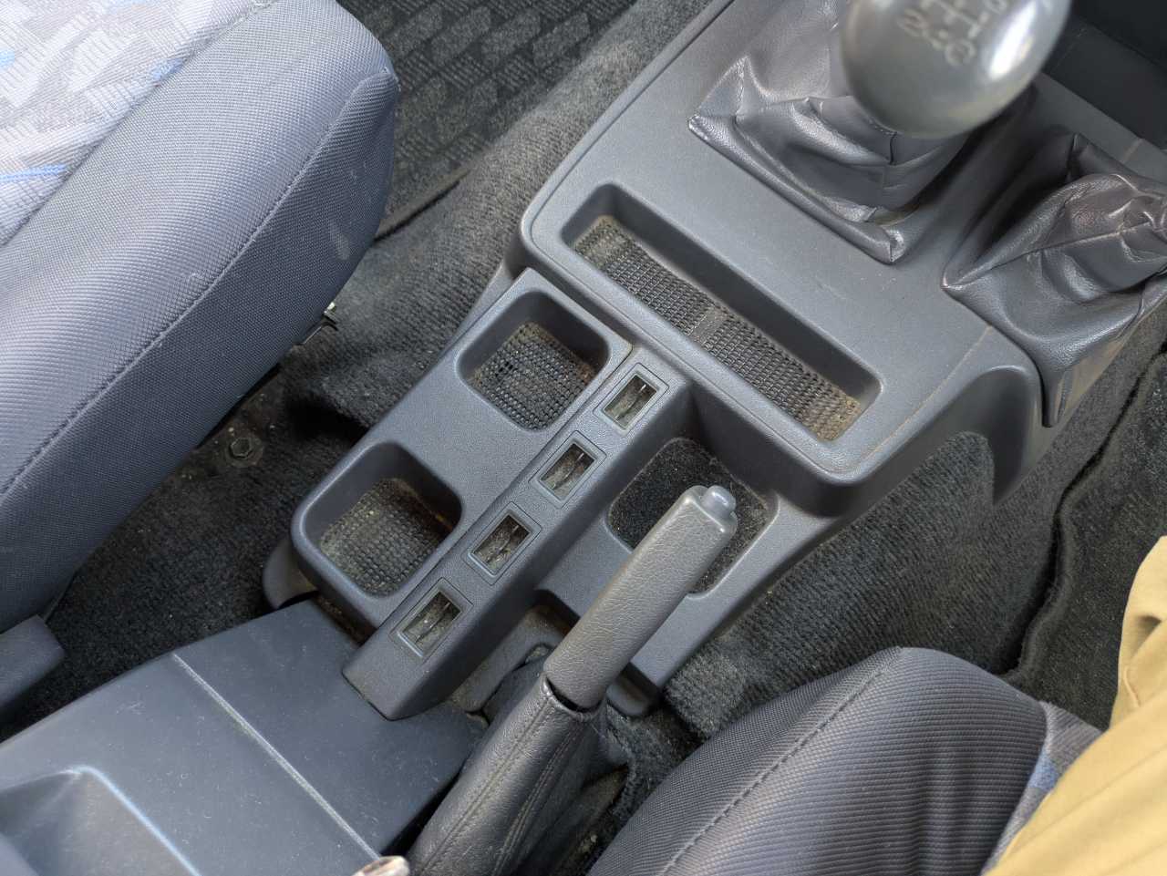 トヨタ ランドクルーザーバン