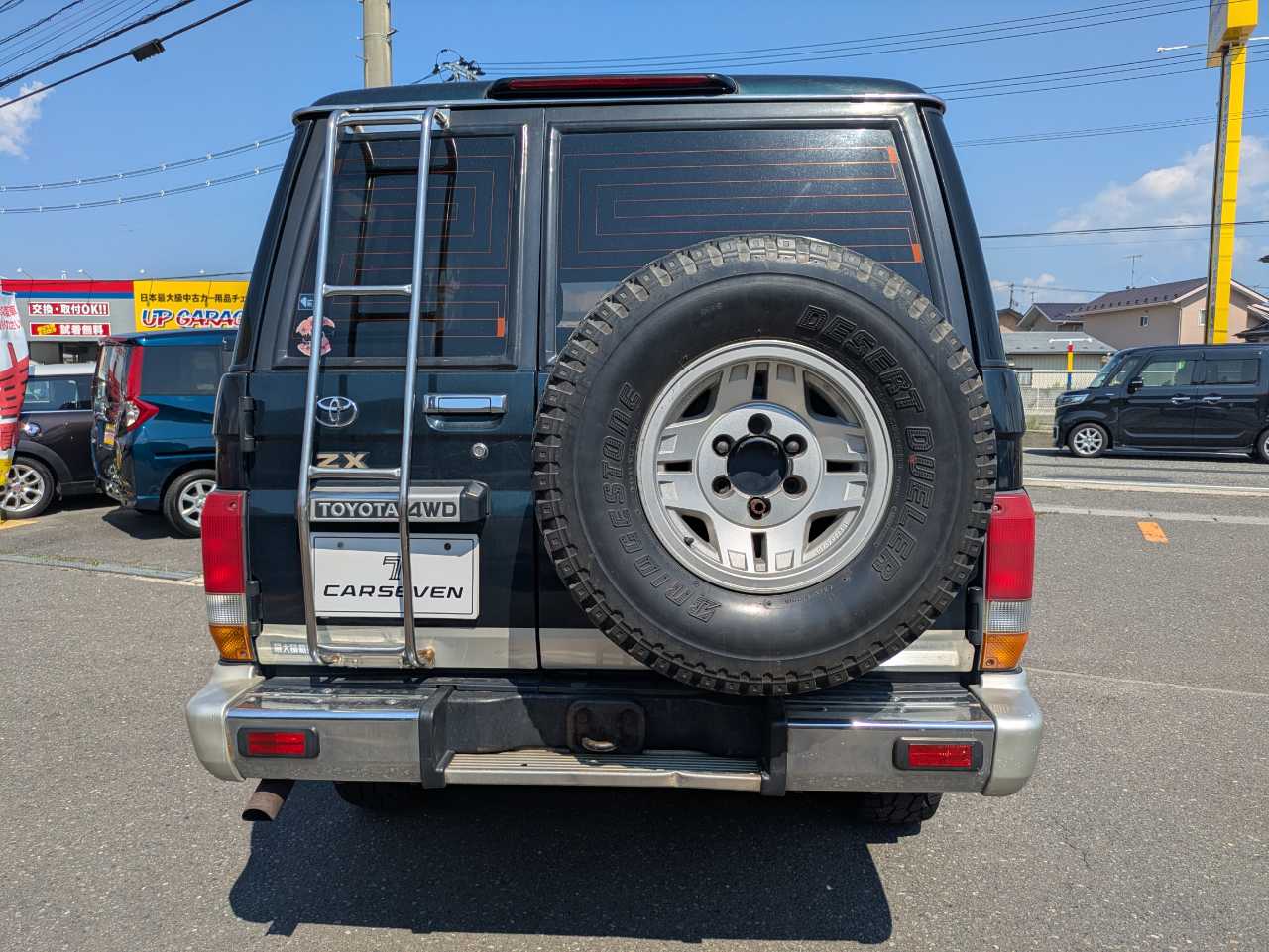 トヨタ ランドクルーザーバン