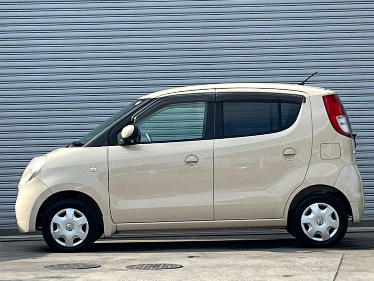 日産 モコ