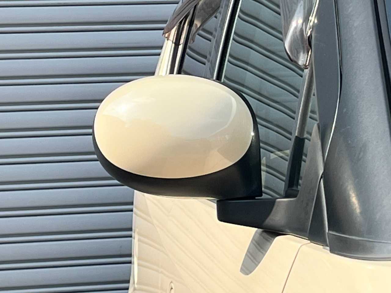 日産 モコ