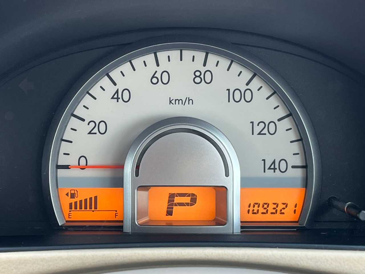 日産 モコ